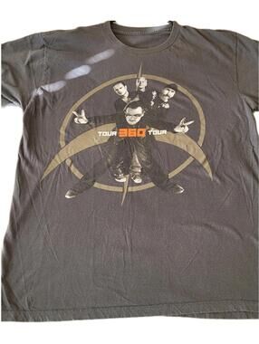U2 360 2009 Tour T-Shirt | Medium Gray Short-Sleeve | Men Women Music  Rock Band
